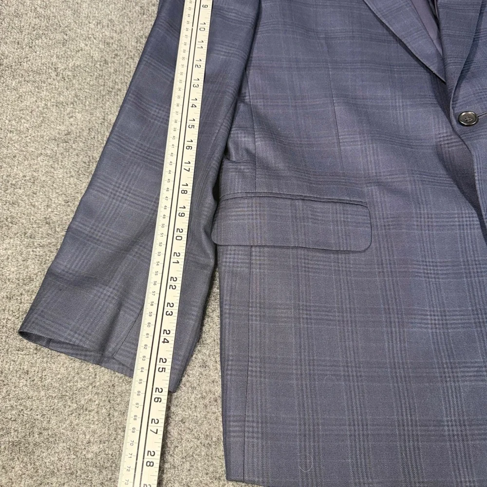 Jos A Bank Signature Blazer Silk Wool Plaid Sport Coat 46R Navy Blue Mens Jacket